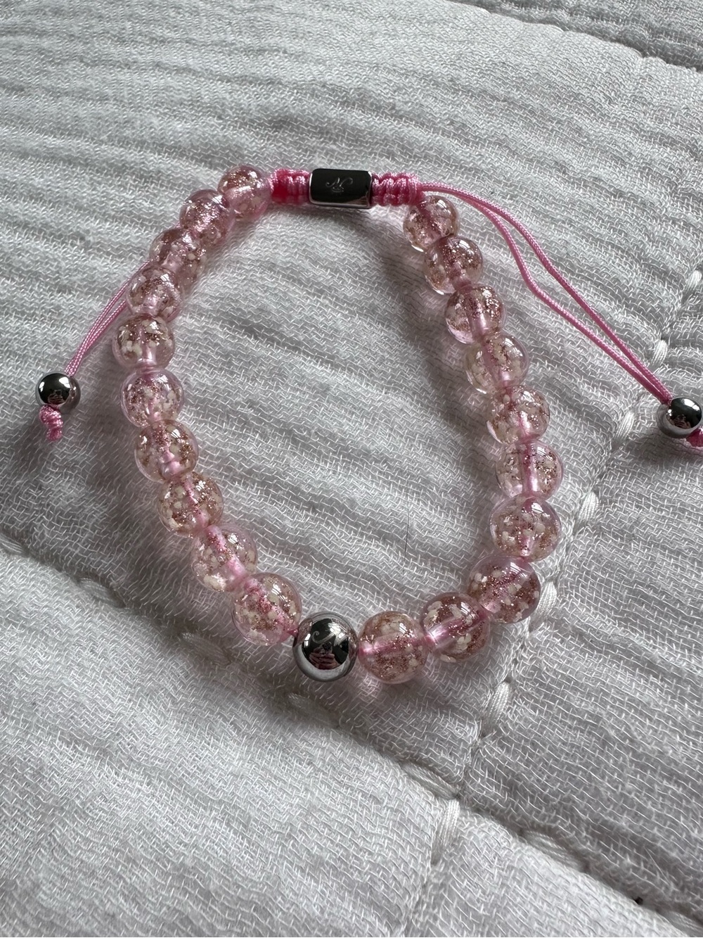 Nogu Rosewater | Silver | Firefly Glass Macrame Bracelet